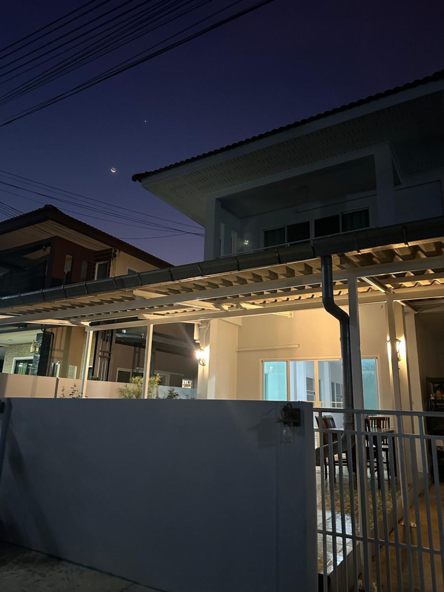 White Haven - Homestay For Ladies, Couple, Family Chanthaburi Extérieur photo