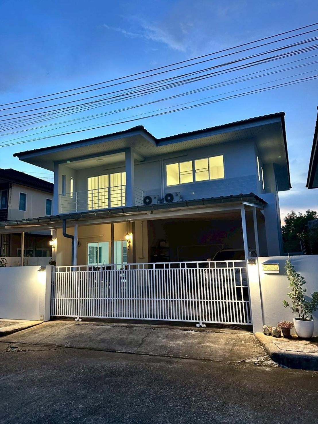 White Haven - Homestay For Ladies, Couple, Family Chanthaburi Extérieur photo